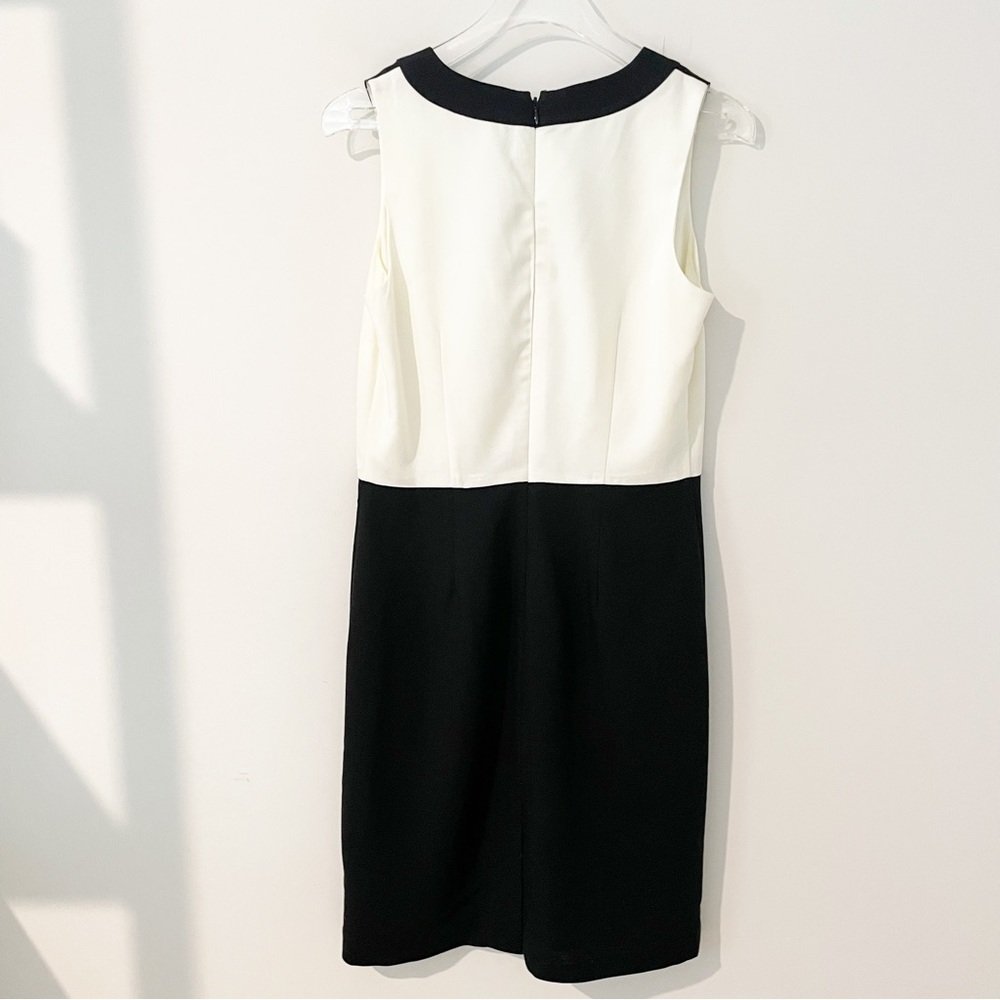 Banana Republic Form Fitted Sheath Dress Size 6 Navy and White Color Block - Picture 2 of 4